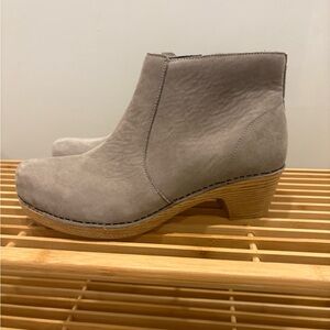 Dansko boots size 41